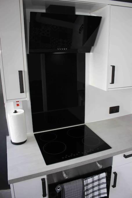 Executive Top Floor 1 Bedroom Apartment أبردين المظهر الخارجي الصورة